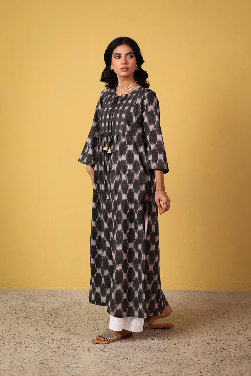 Tassel Twirl Ikkat Kurta