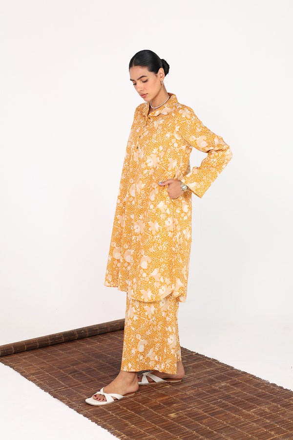 Collared Gul E Aqs Ensemble