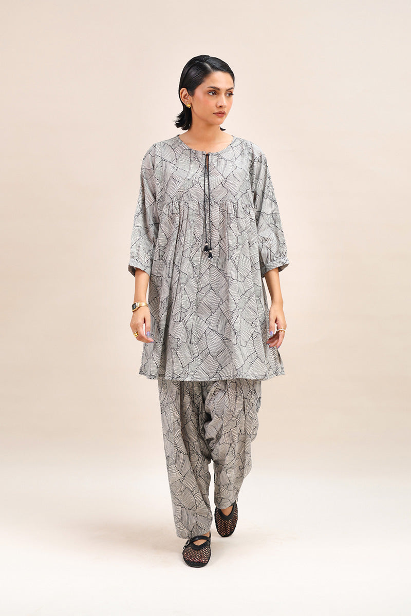 Flared Printed Dual-Set