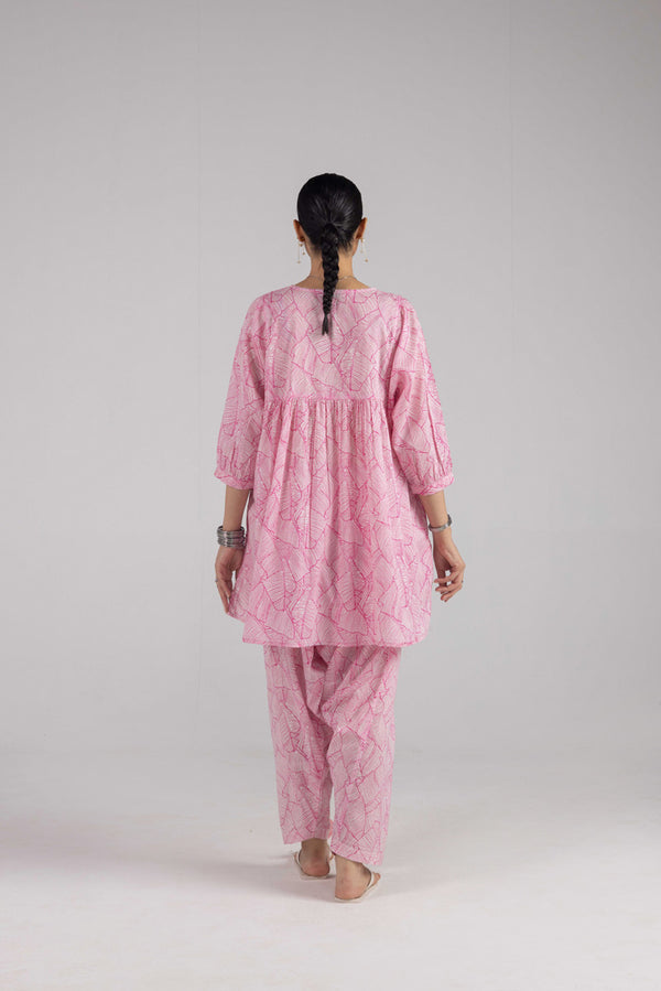 Flared Printed Dual-Set