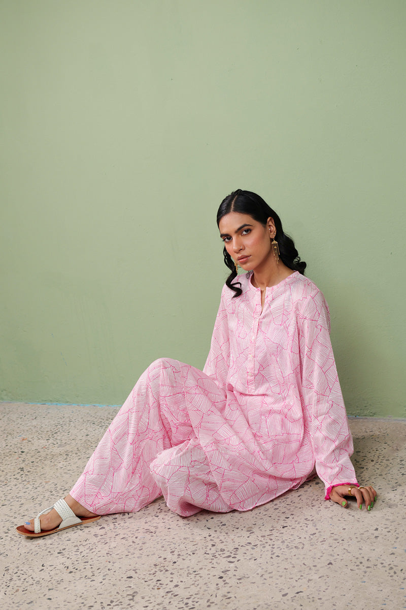 pink