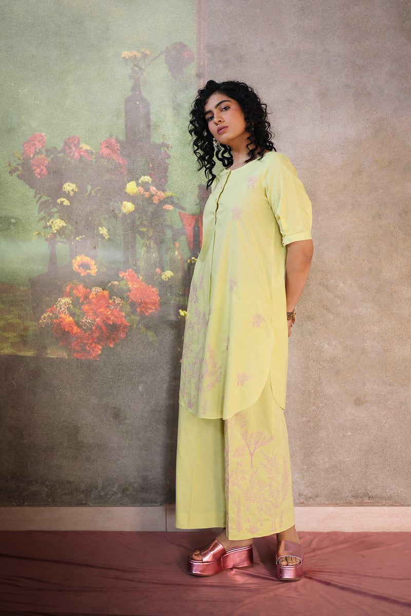 yellow