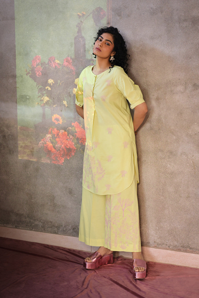 yellow