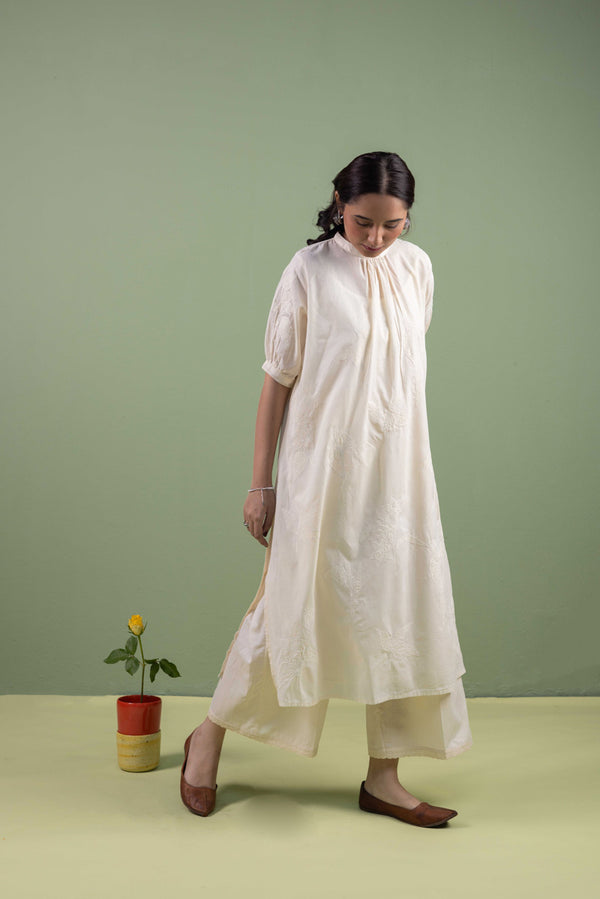 Nureh Appliqued Grace Set