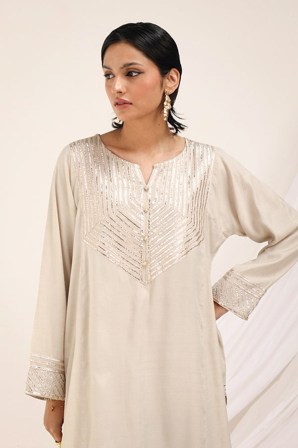 Sunehri Naqsh Zareen Suit