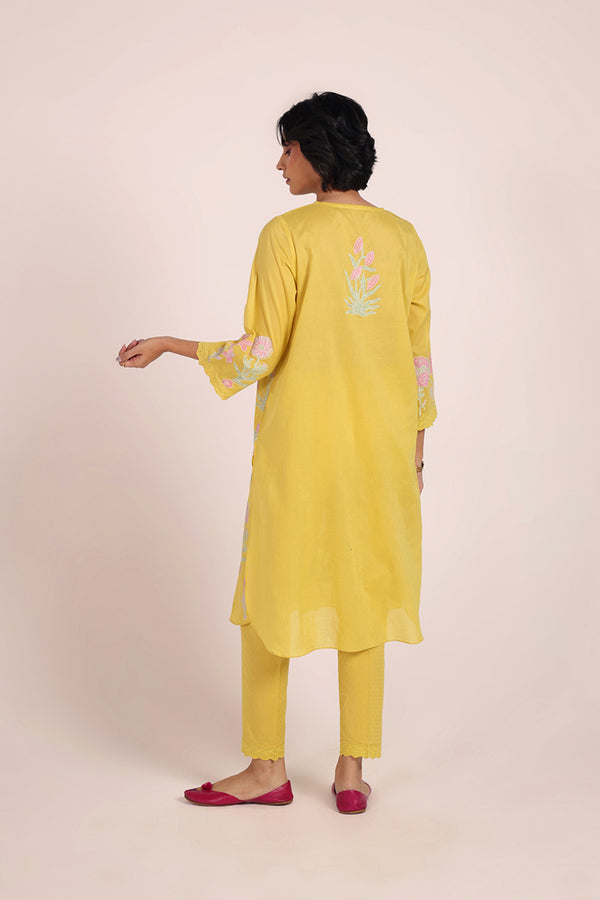 Ferozan Block Threads Ensemble