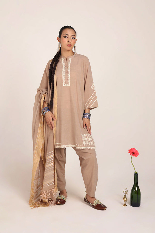 Aina-e-Suroor Suit