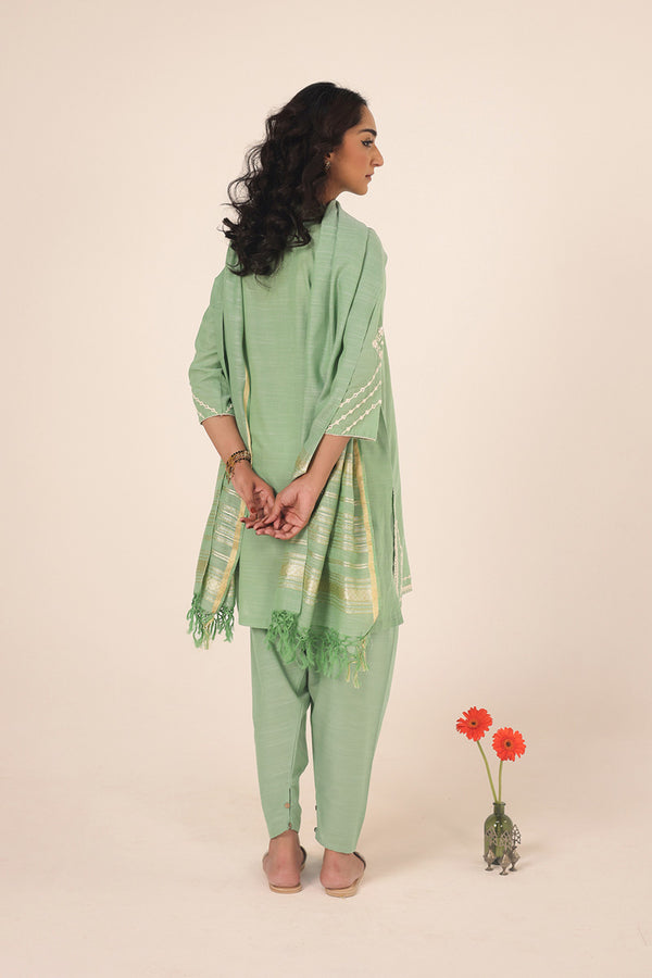 Aina-e-Suroor Suit