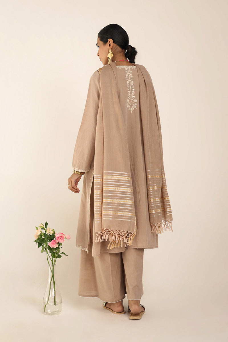 beige