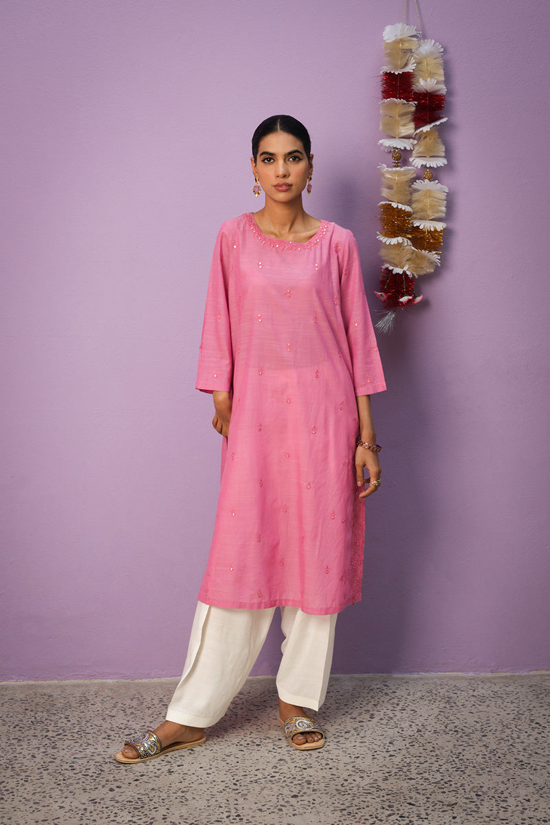 Aina Resham Kurta