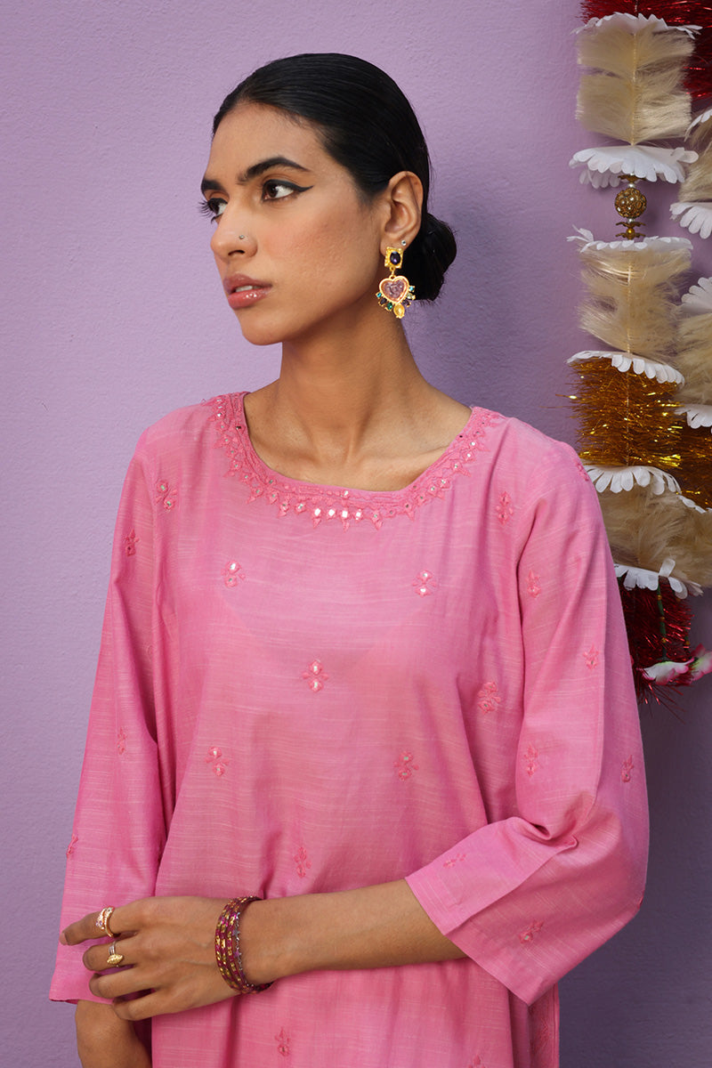 Aina Resham Kurta
