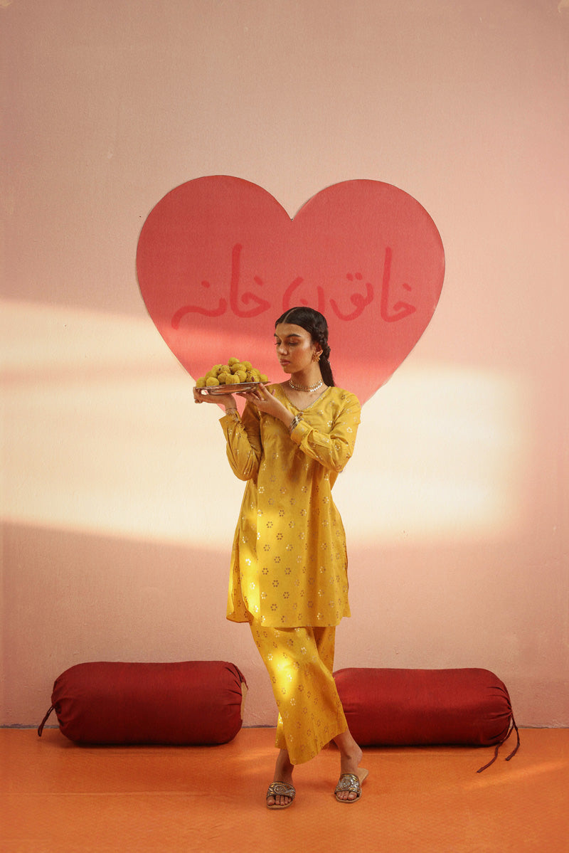 Zar-e- Husna Set
