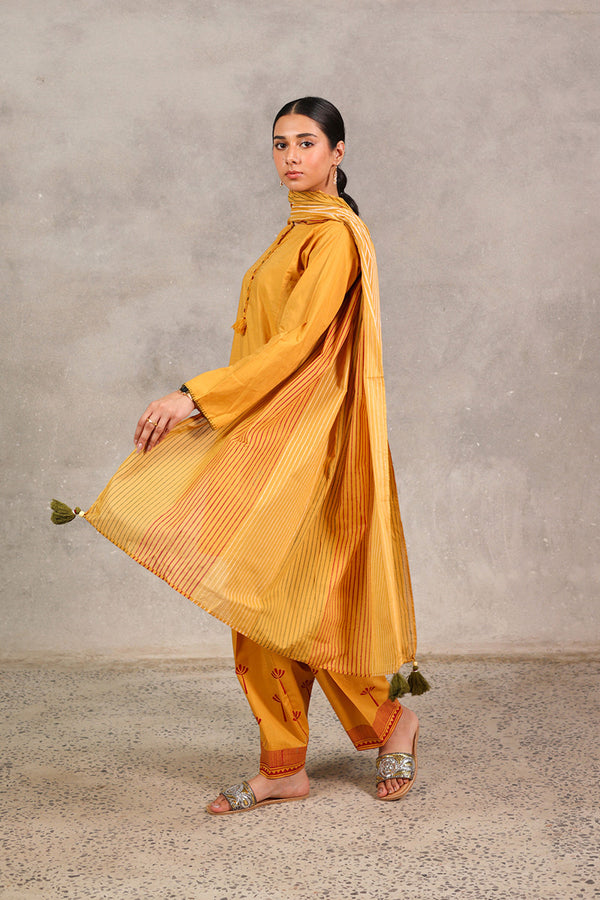 Block-Printed Tasseled 3-piece Suit