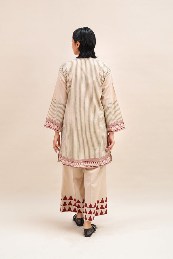 Black-Printed African Charm Duo