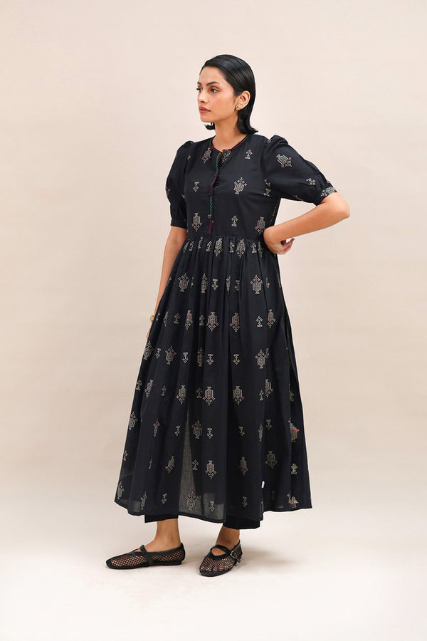 Woven Tangalia Tales Duo