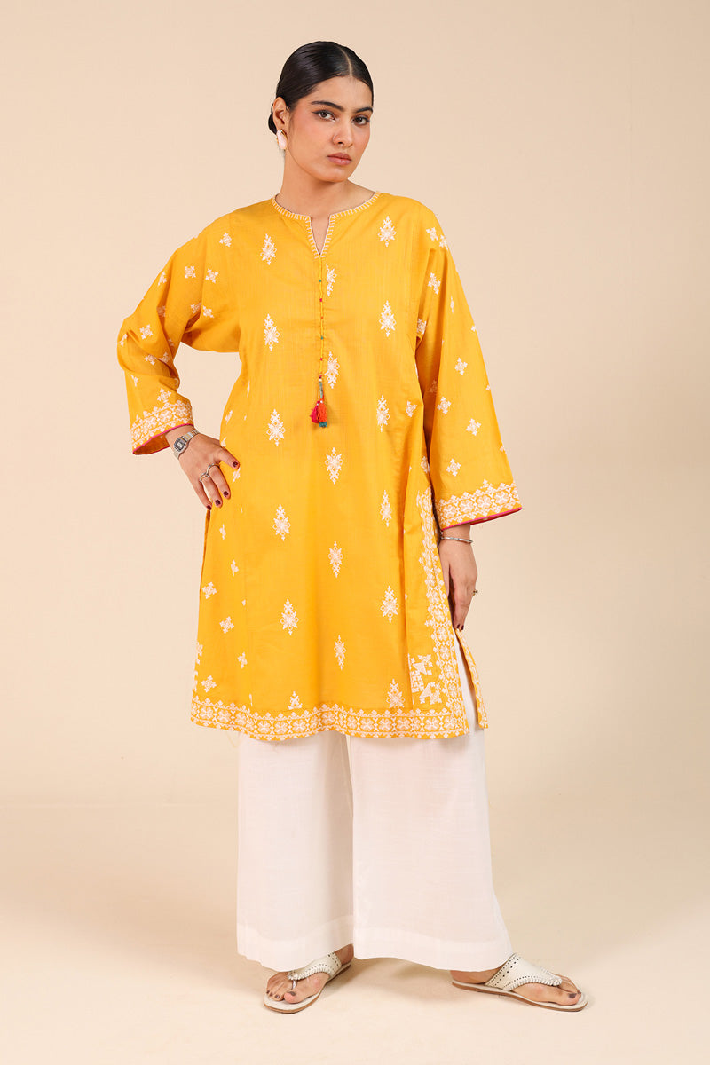Chakoor Embroidered Kurta