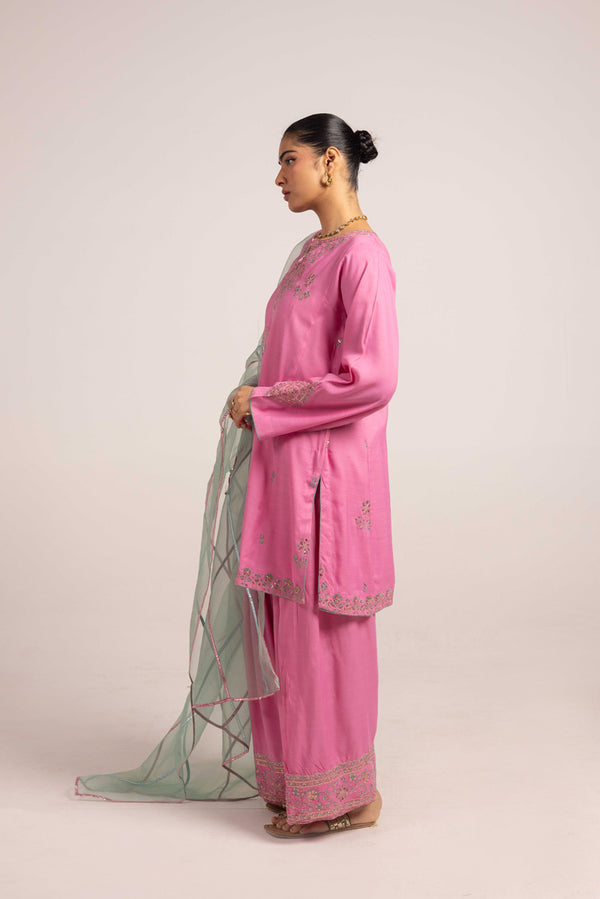 Gulastari Nur 3 Piece Suit