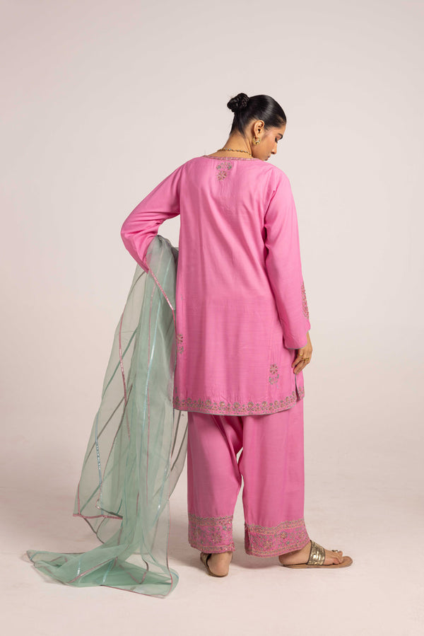 Gulastari Nur 3 Piece Suit