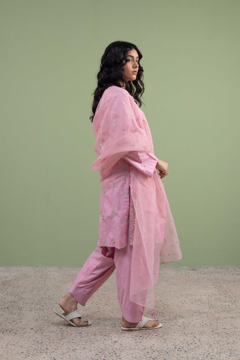 pink