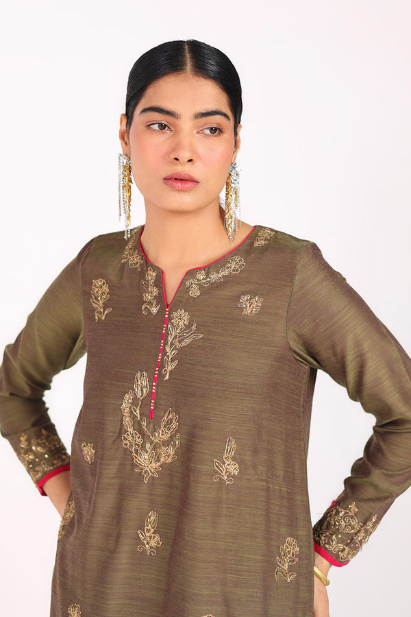 Shoukh Rang-e-Riwayat Ensemble