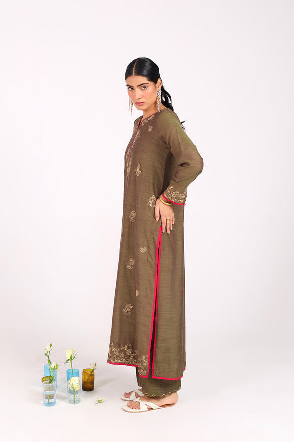 Shoukh Rang-e-Riwayat Ensemble