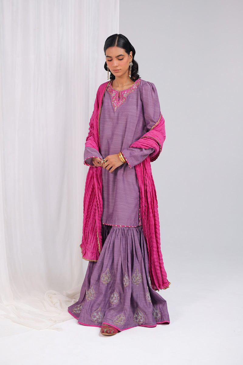 Shoukh Rang 3 Piece Gharara Set