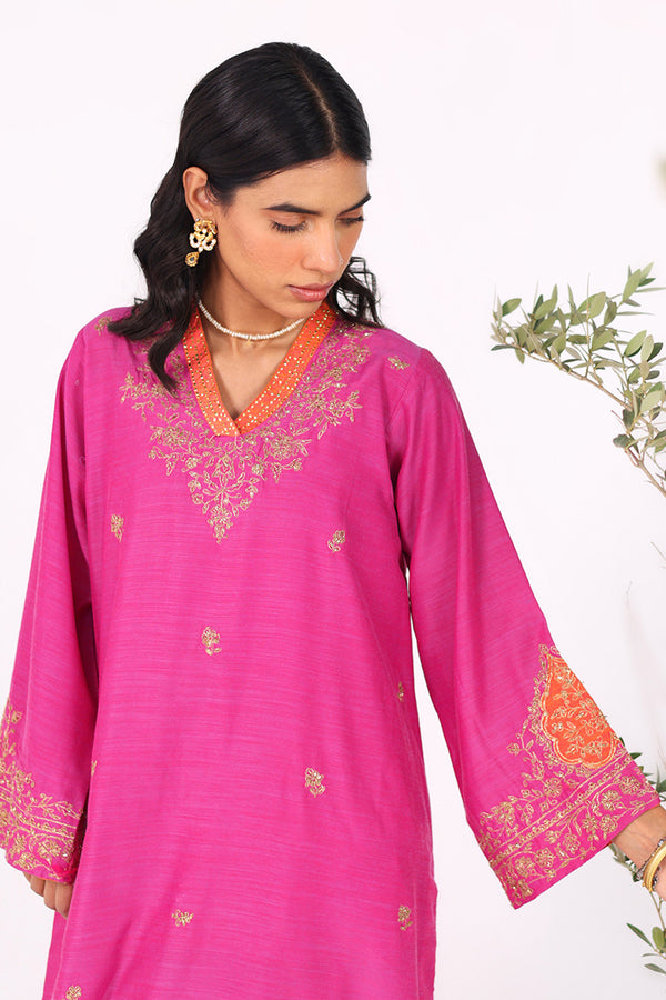 Shoukh Rang Gleaming Threads Ensemble