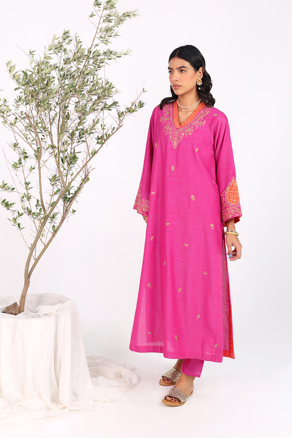 Shoukh Rang Gleaming Threads Ensemble