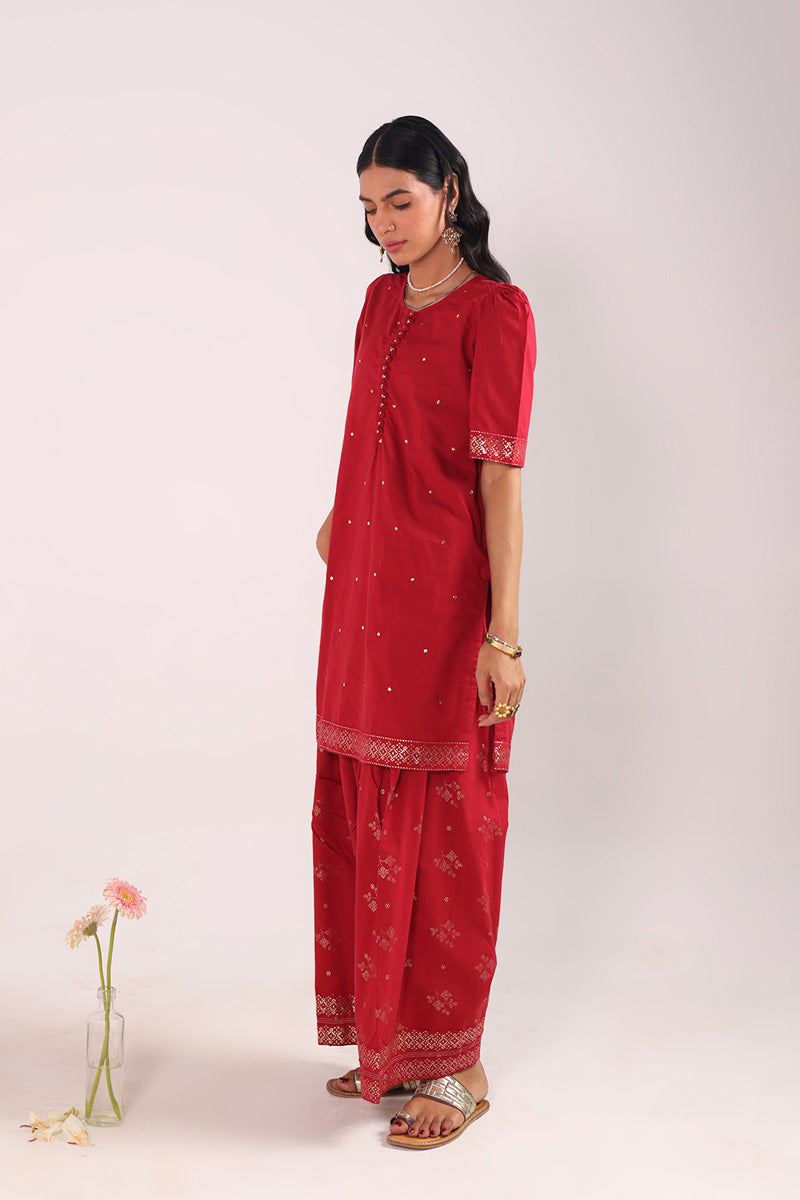 Raat ki Rani Zarbaft Ensemble