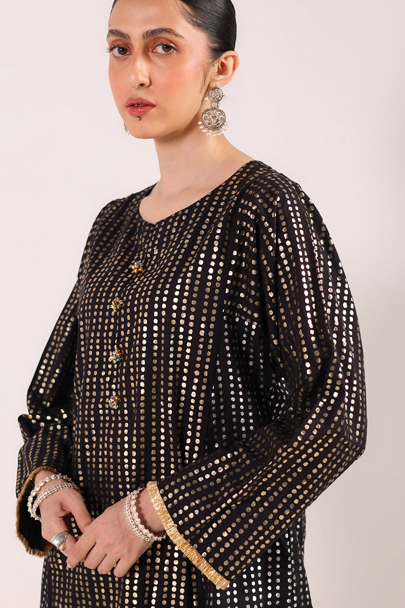 Raat ki Rani Noori Suit
