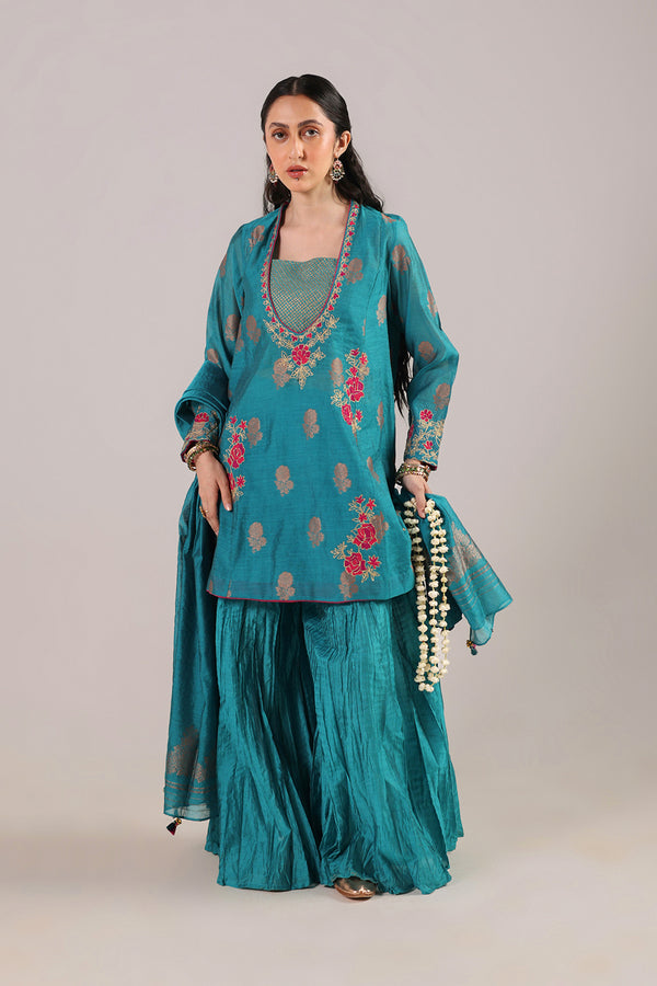 Golden Rose Festive Ensemble