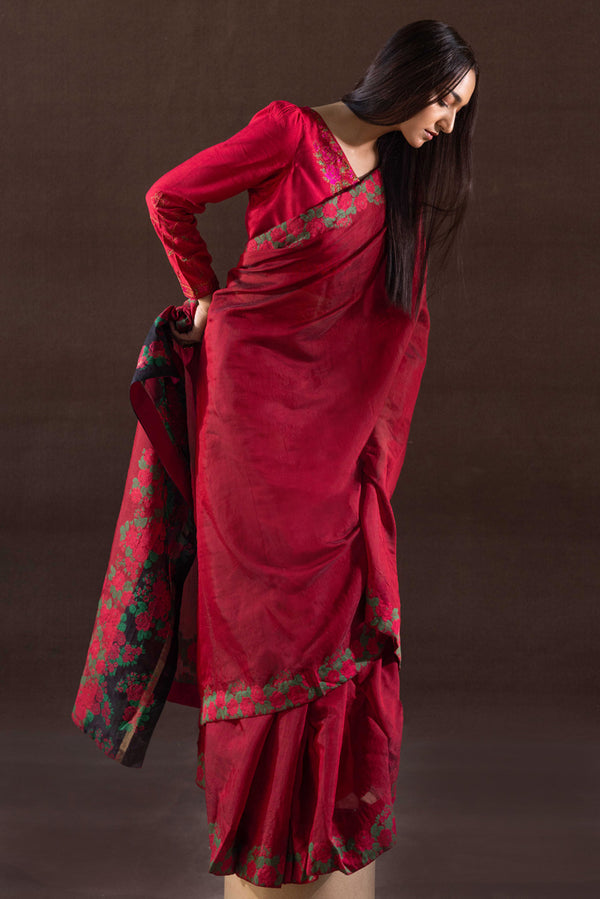 Golden Rose Opulent Saree