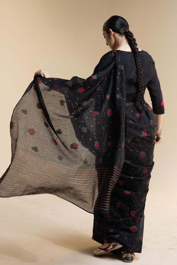 Golden Rose Jacquard Saree