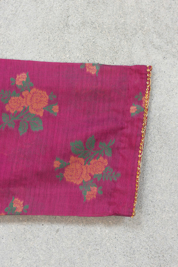 Royal Golden Rose Ensemble