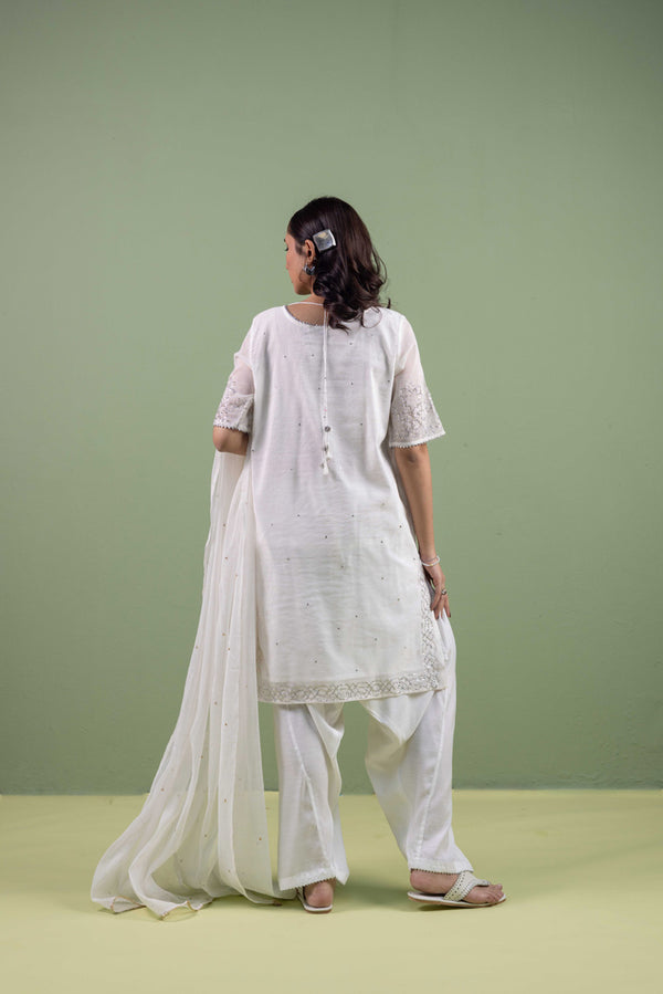 Zahra-e-Noor 3 Piece Suit