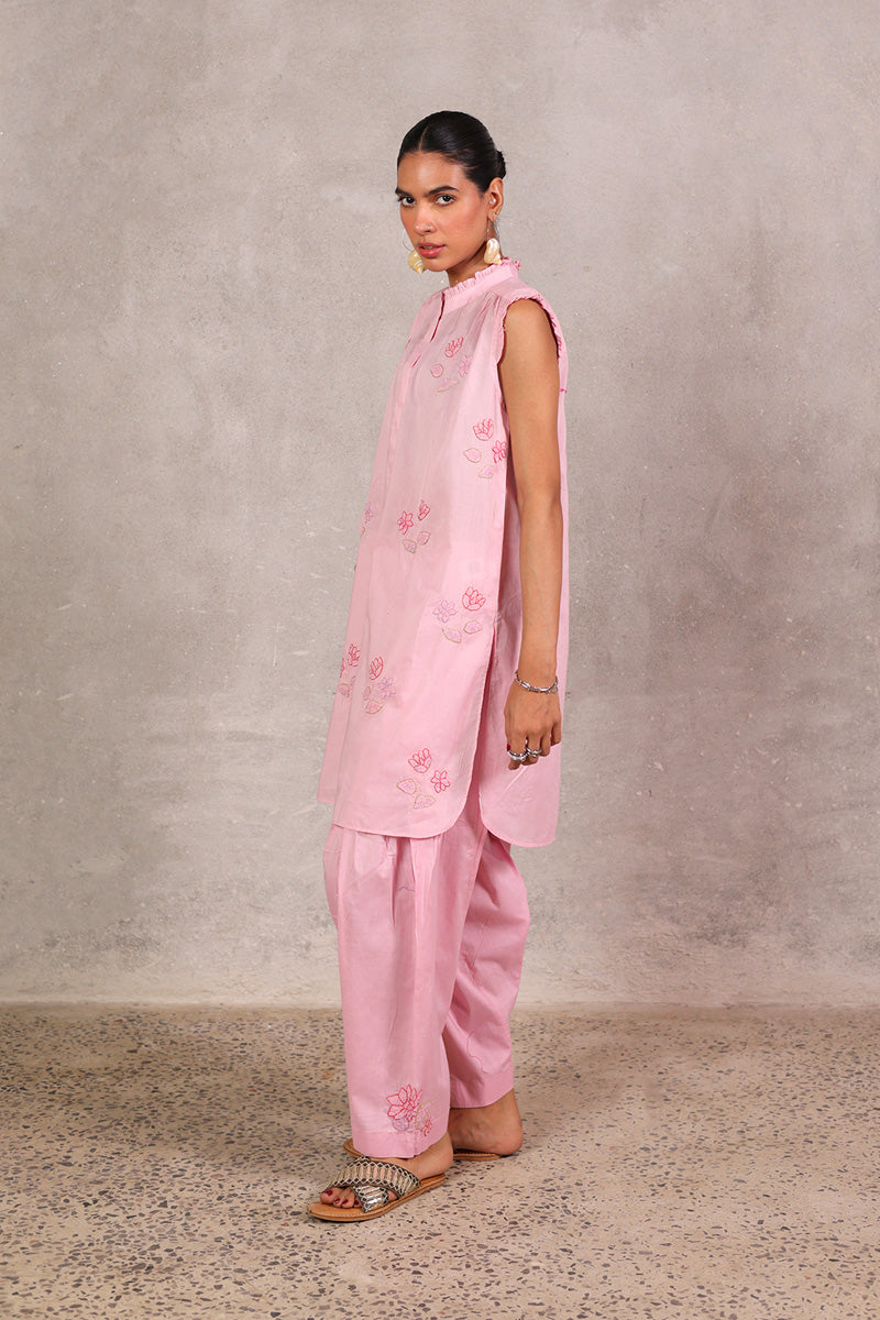pink