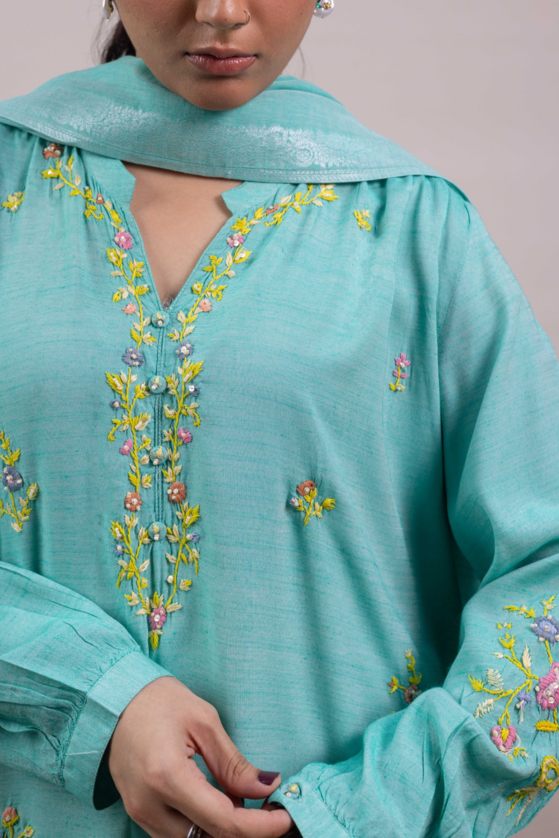 Hand-Embroidered Vintage Flea 3-Piece Set