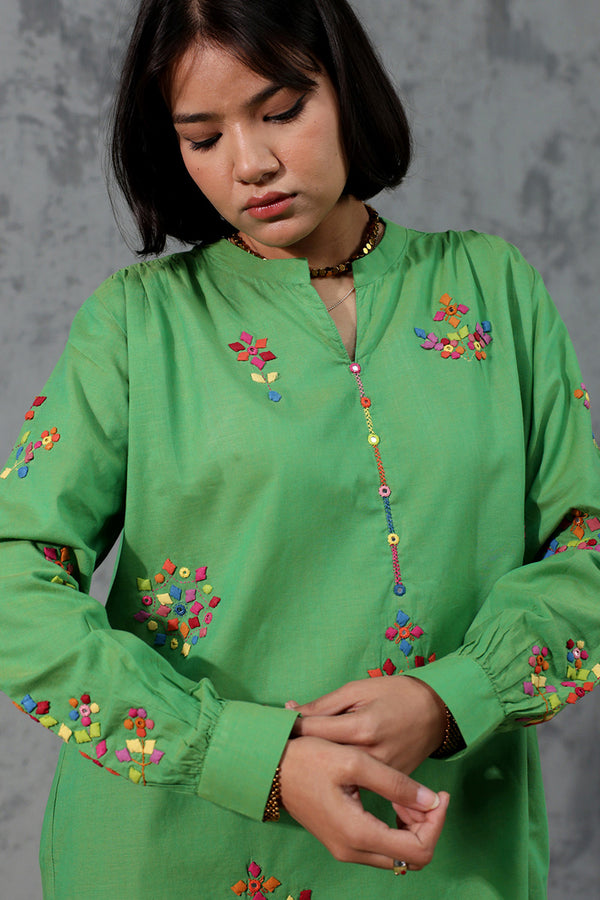 Kutch Bazaar Aina Set