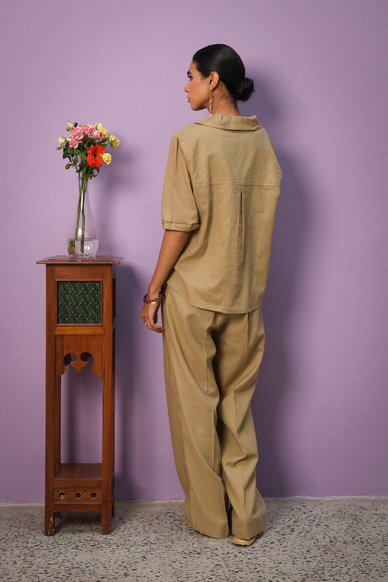 beige