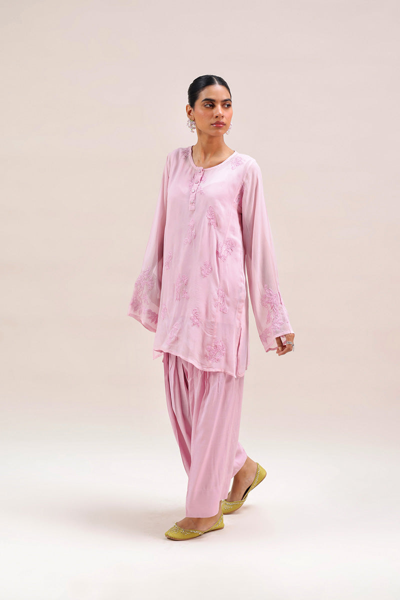 pink