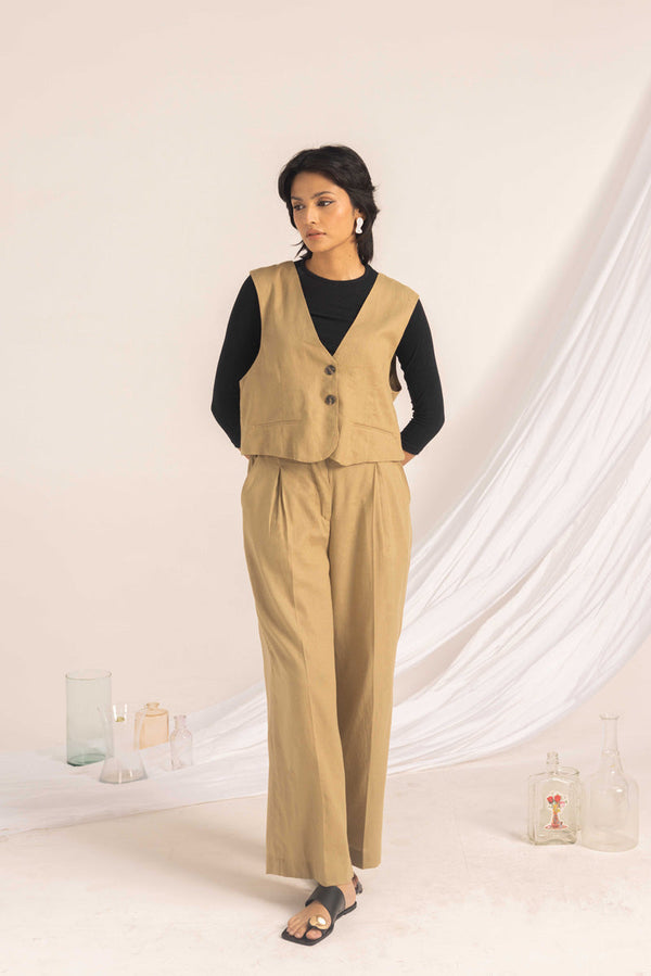 Linen Love Layers Suit