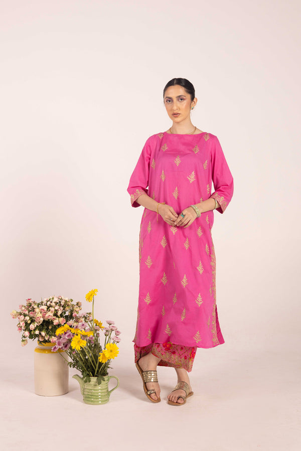 Nurmaya Gilded Glam Ensemble