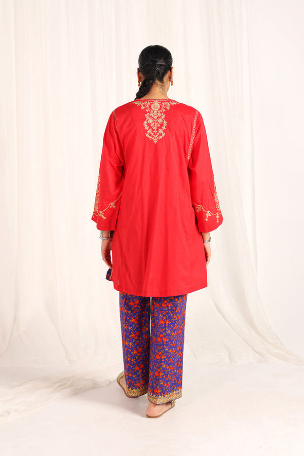 Gilded Glam Gold Thread Ensemble