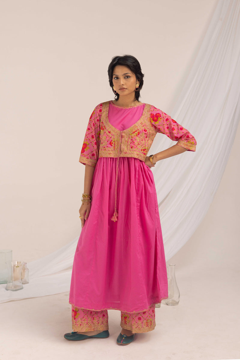 Gilded Glam Embroidered Kurta