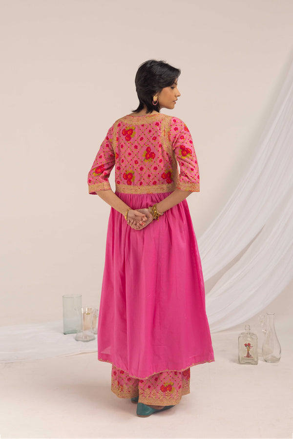 Gilded Glam Embroidered Kurta