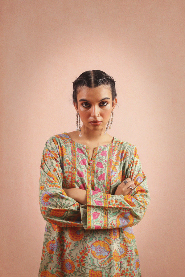 Khaas Kachnaar Suit