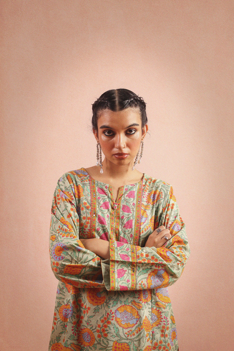 Khaas Kachnaar Suit