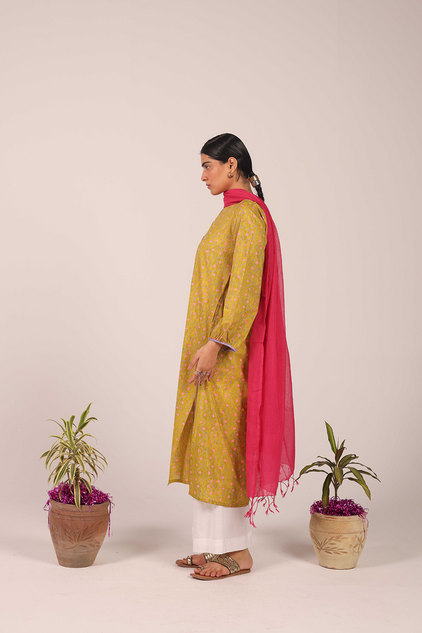 Rangeela Pleated Whisper Kurta