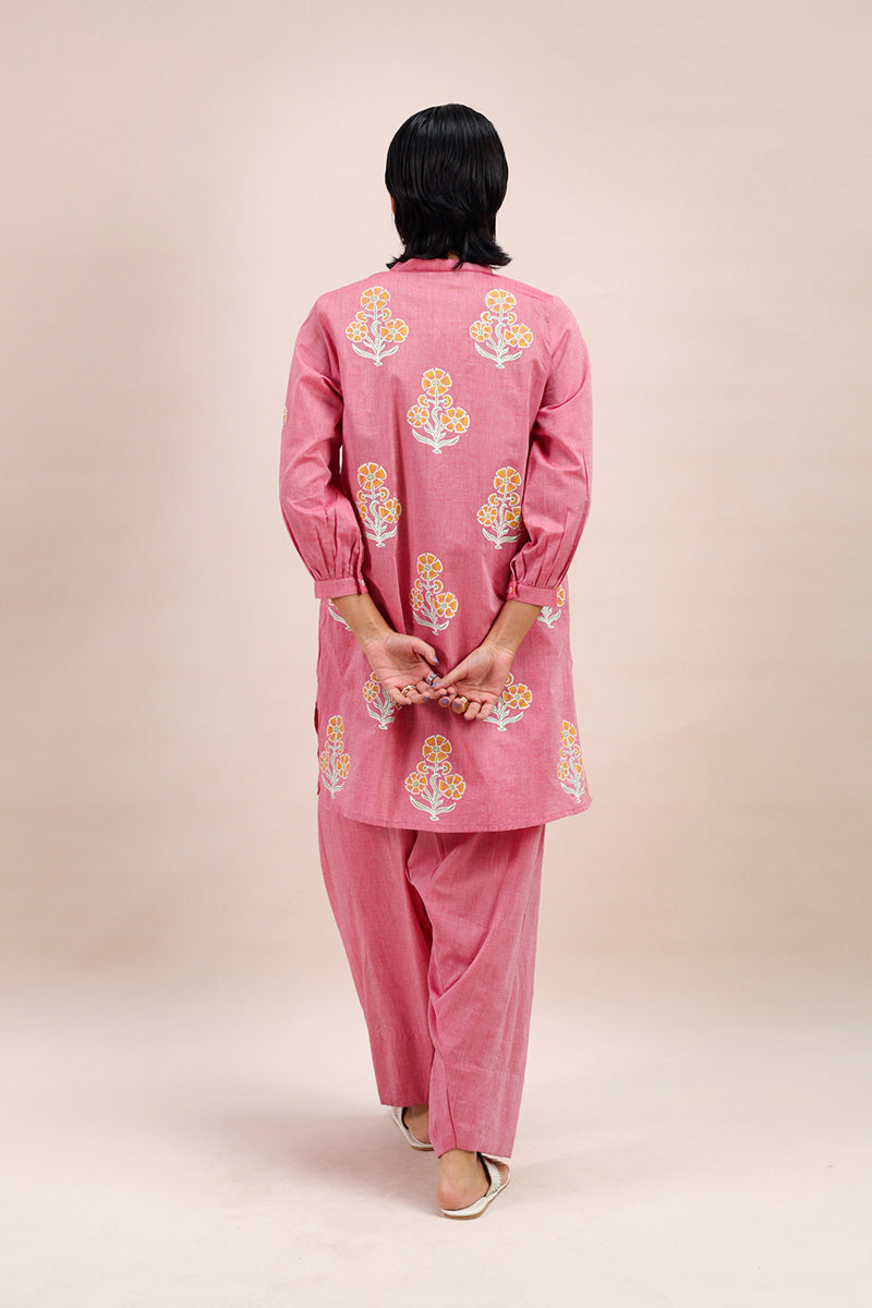 pink