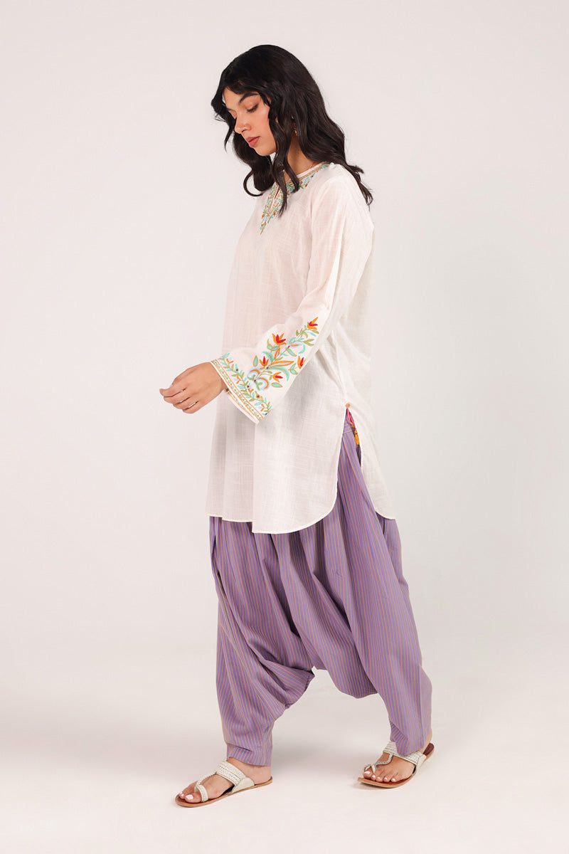 Rangeen Qissay Embroidered Set